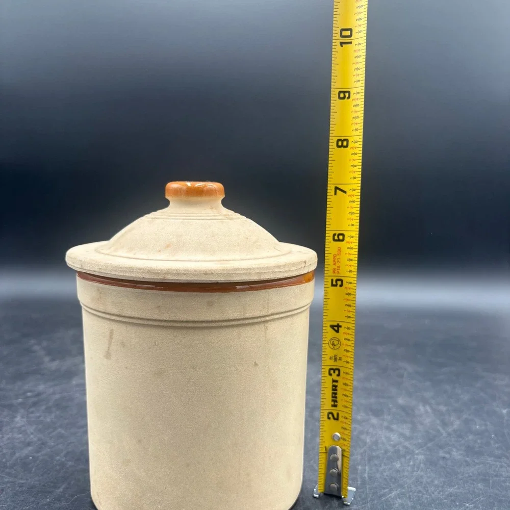 Great American Stoneware Factory Crock with Lid, Tan, Amber Glazed Interior 7in